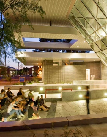 speaker outside the University of Arizona Poetry Center